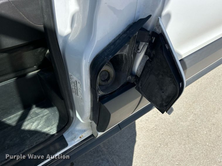 image for item ND9408 2015 Ford Transit 350 van