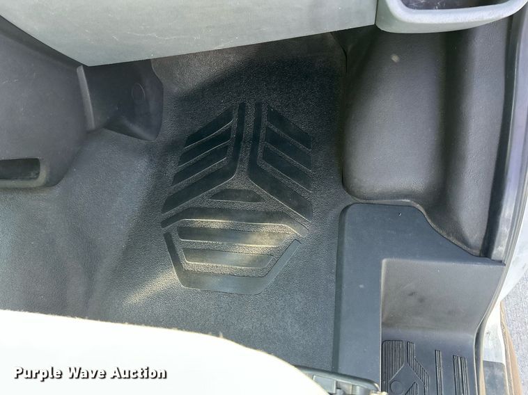 image for item ND9408 2015 Ford Transit 350 van