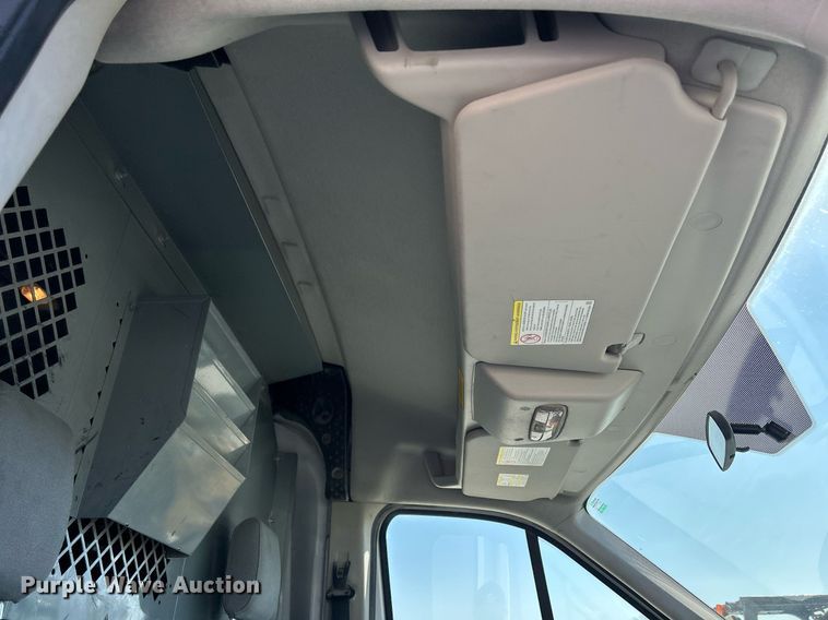 image for item ND9408 2015 Ford Transit 350 van