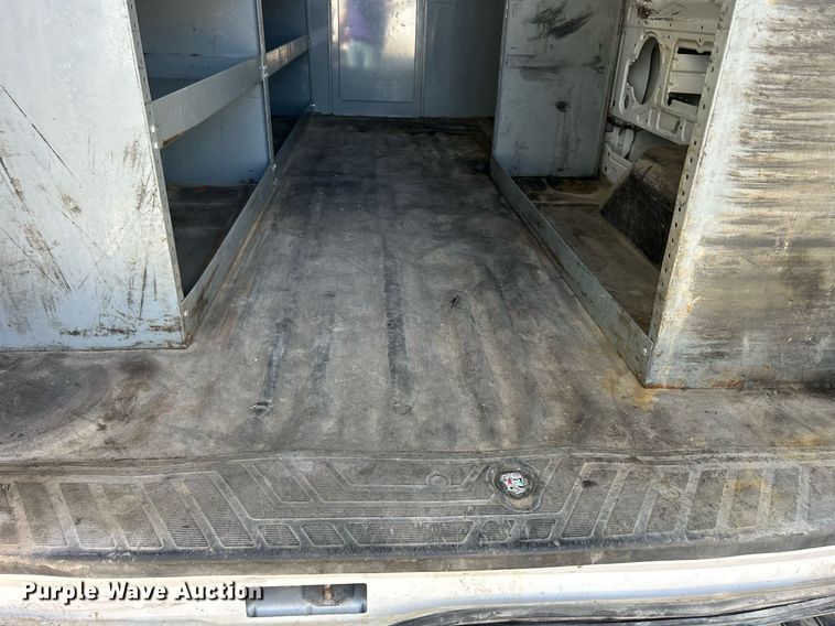 image for item ND9408 2015 Ford Transit 350 van