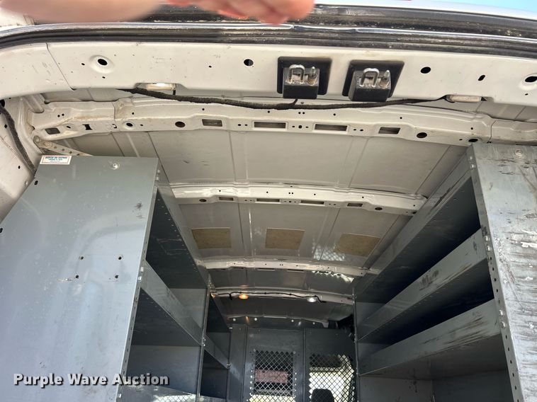 image for item ND9408 2015 Ford Transit 350 van