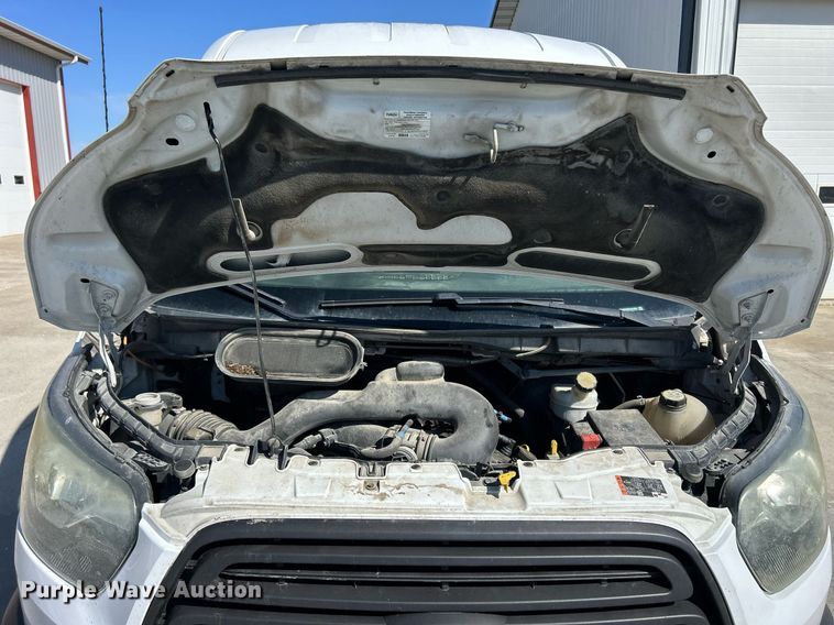 image for item ND9408 2015 Ford Transit 350 van