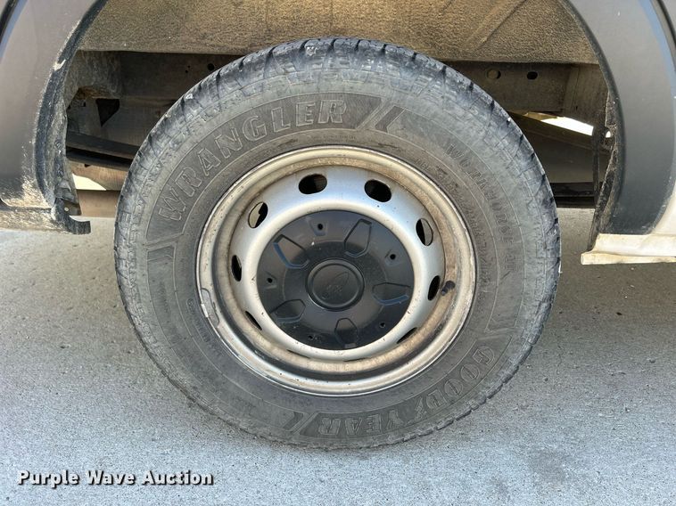 image for item ND9408 2015 Ford Transit 350 van