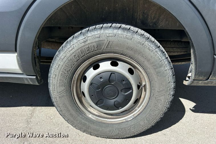 image for item ND9408 2015 Ford Transit 350 van