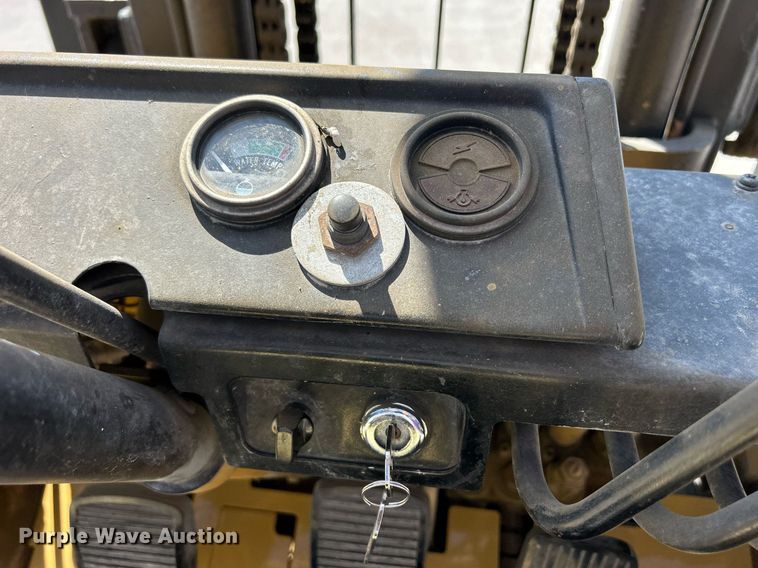 image for item ND9411 Komatsu FG40Z-4 forklift