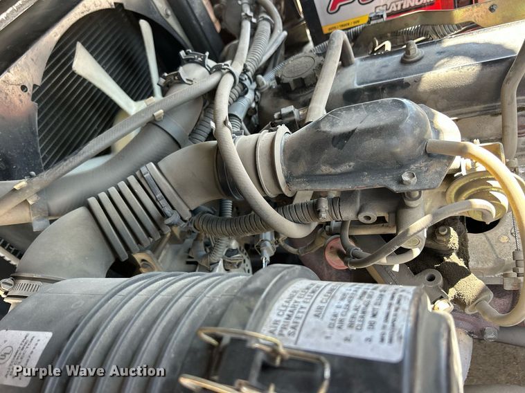 image for item ND9412 2004 Toyota 7FGU20 forklift