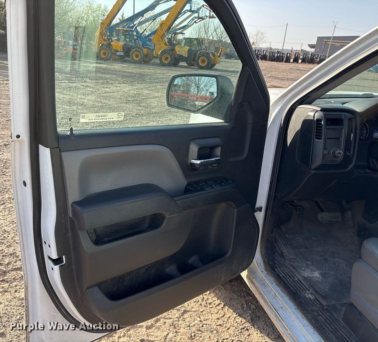 image for item OB9485 2018 GMC Sierra 1500 Crew Cab pickup truck