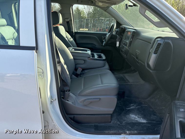 image for item OB9485 2018 GMC Sierra 1500 Crew Cab pickup truck