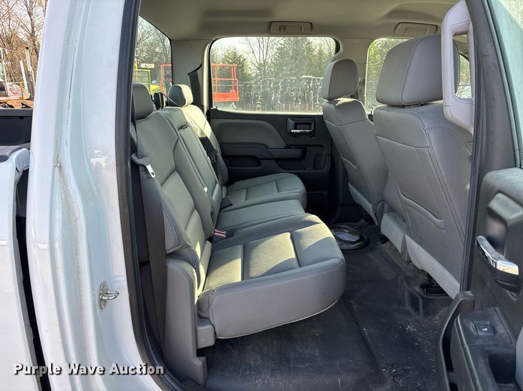 image for item OB9485 2018 GMC Sierra 1500 Crew Cab pickup truck