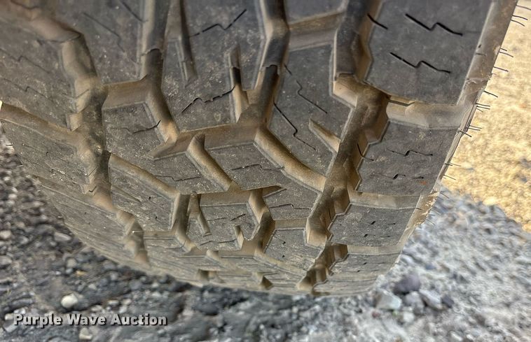 image for item OB9485 2018 GMC Sierra 1500 Crew Cab pickup truck