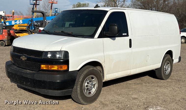 image for item OB9486 2019 Chevrolet Express 2500 van
