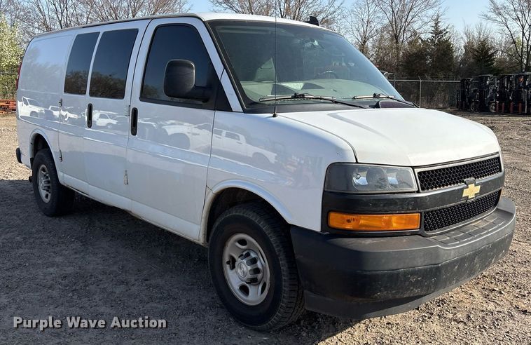 image for item OB9486 2019 Chevrolet Express 2500 van