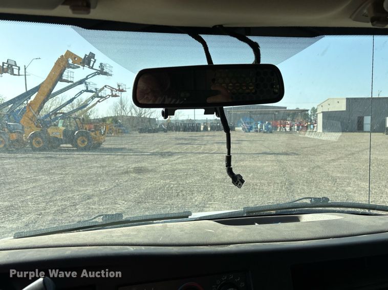 image for item OB9486 2019 Chevrolet Express 2500 van