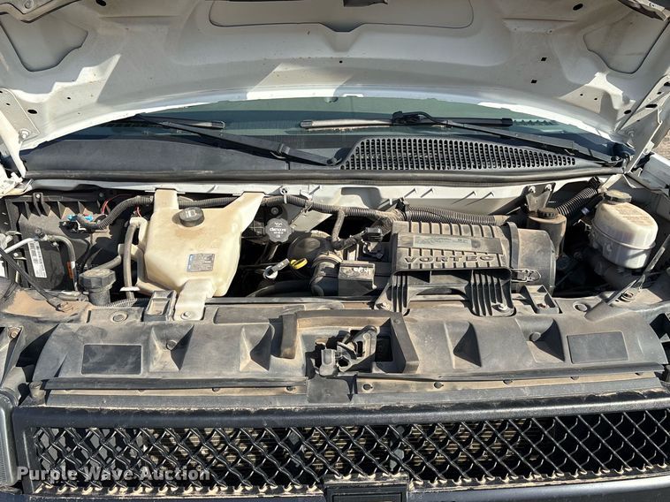 image for item OB9486 2019 Chevrolet Express 2500 van