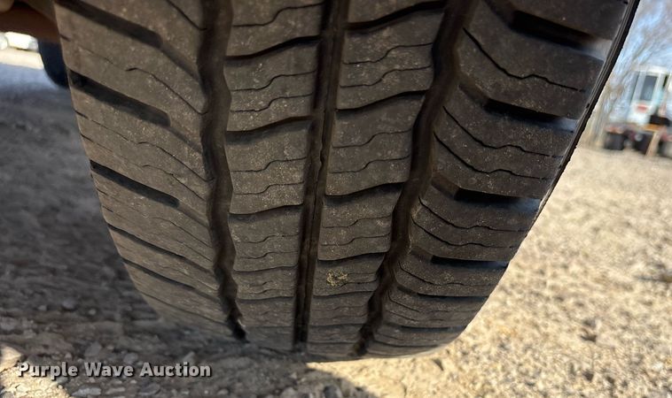 image for item OB9486 2019 Chevrolet Express 2500 van