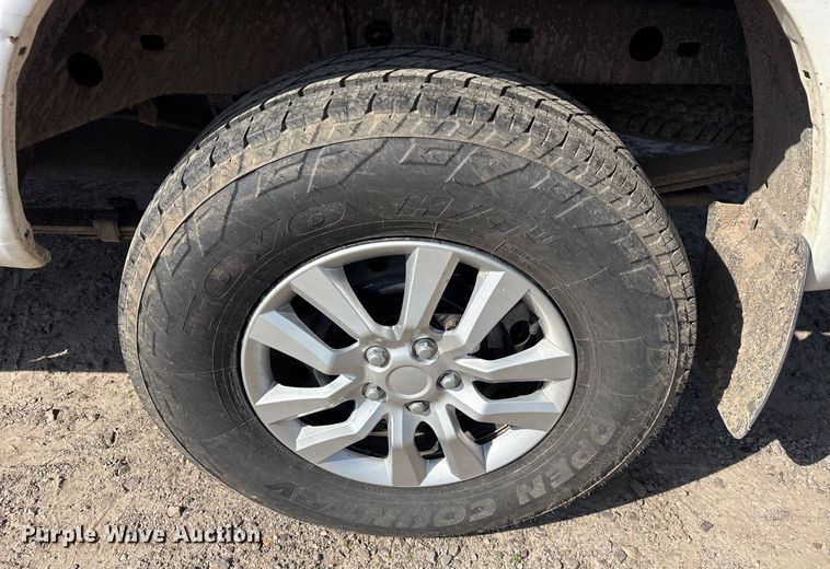 image for item OB9489 2005 Toyota Tundra pickup truck