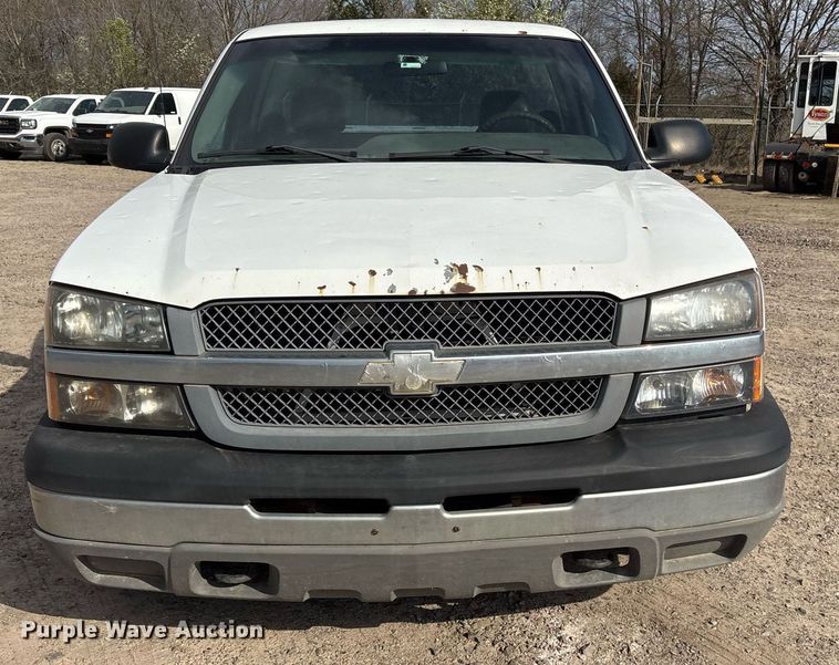 image for item OB9490 2004 Chevrolet Silverado 1500 pickup truck