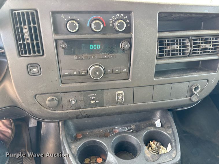 image for item OB9491 2013 Chevrolet Express 2500 van