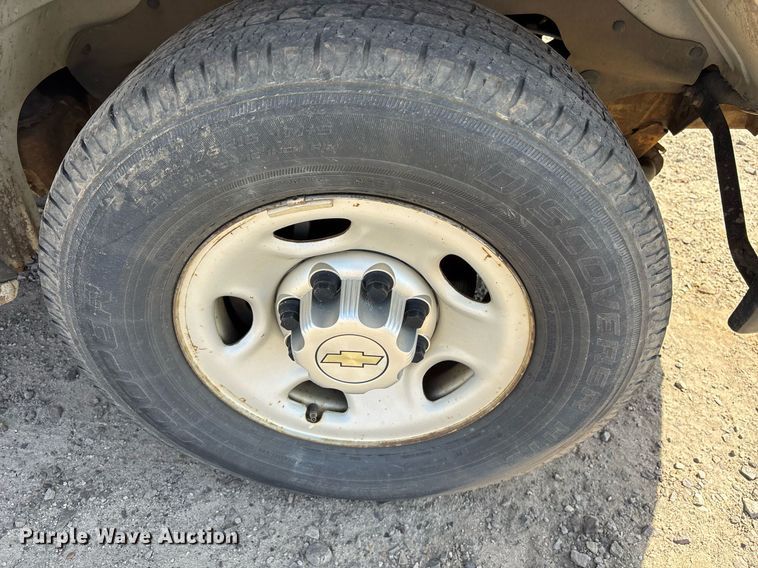 image for item OB9491 2013 Chevrolet Express 2500 van