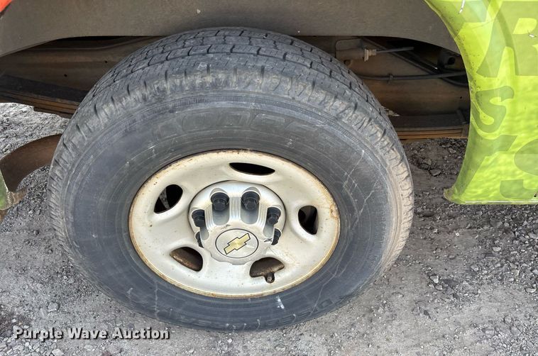 image for item OB9491 2013 Chevrolet Express 2500 van