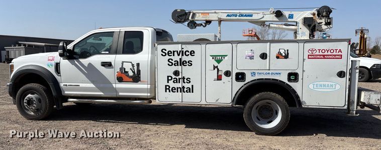 image for item OB9492 2019 Ford F550 Super Duty SuperCab utility / service truck