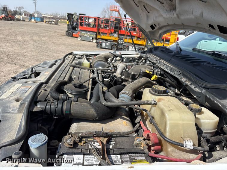 image for item OB9492 2019 Ford F550 Super Duty SuperCab utility / service truck