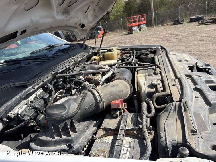 image for item OB9492 2019 Ford F550 Super Duty SuperCab utility / service truck