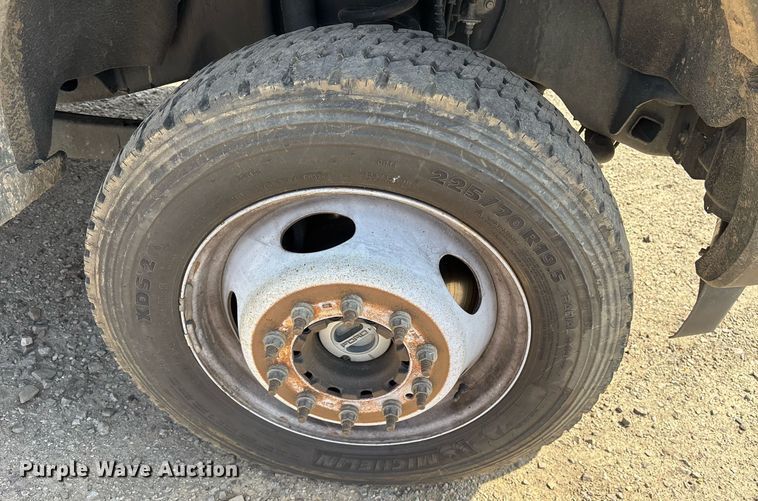 image for item OB9492 2019 Ford F550 Super Duty SuperCab utility / service truck