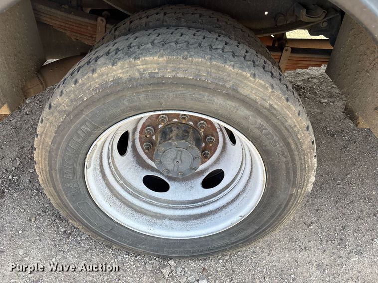 image for item OB9492 2019 Ford F550 Super Duty SuperCab utility / service truck