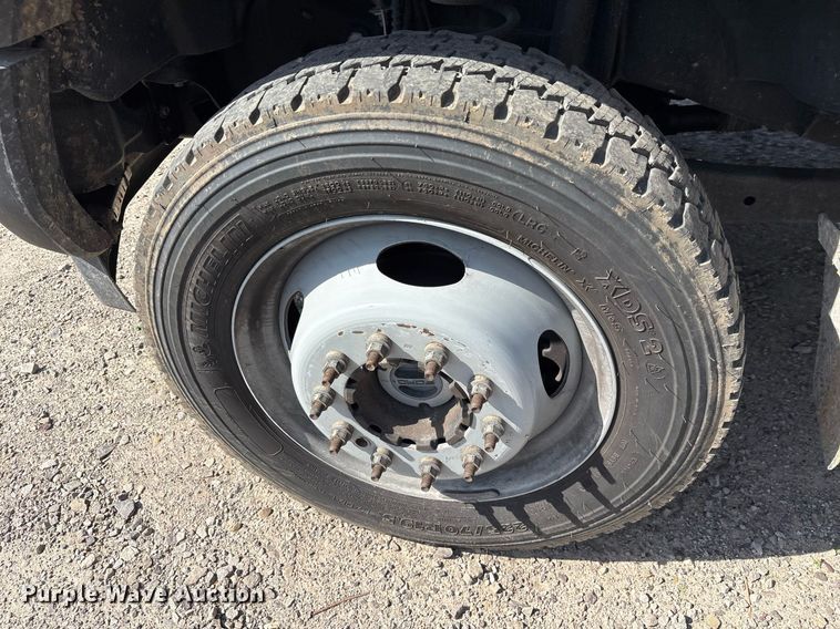 image for item OB9492 2019 Ford F550 Super Duty SuperCab utility / service truck