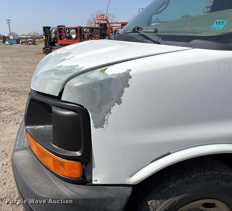 image for item OB9499 2012 Chevrolet Express 2500 van