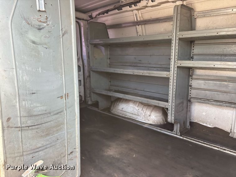 image for item OB9499 2012 Chevrolet Express 2500 van