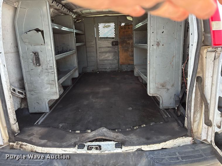 image for item OB9499 2012 Chevrolet Express 2500 van