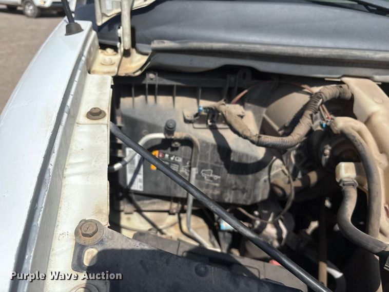 image for item OB9499 2012 Chevrolet Express 2500 van