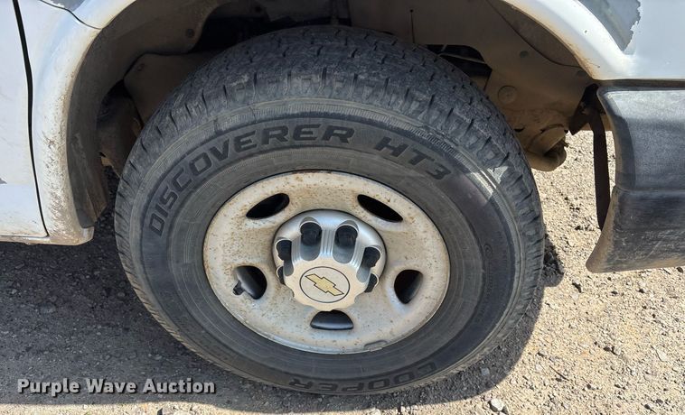 image for item OB9499 2012 Chevrolet Express 2500 van