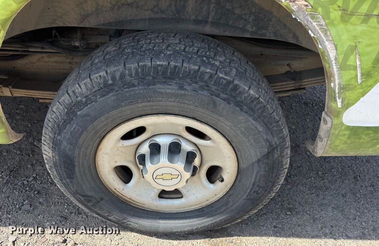 image for item OB9499 2012 Chevrolet Express 2500 van