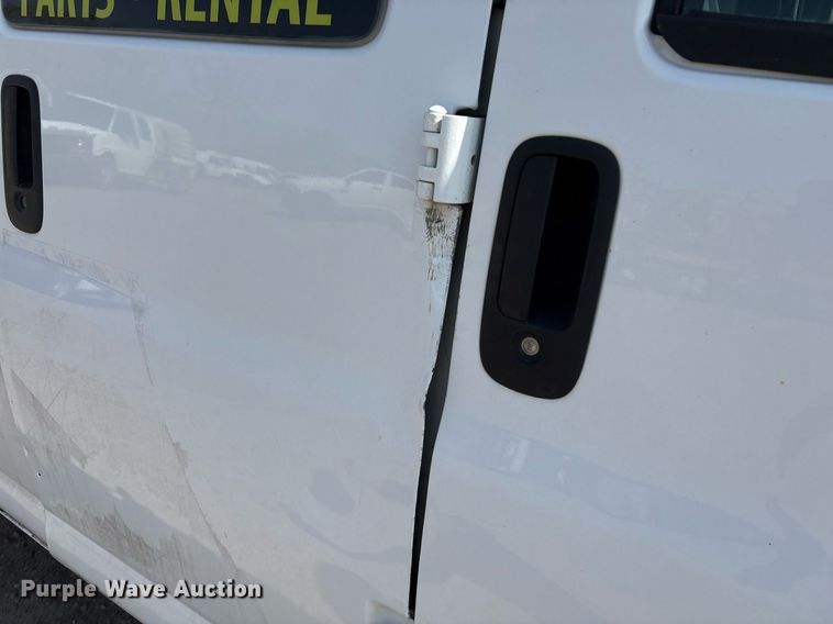 image for item OB9500 2017 Chevrolet Express 2500 van