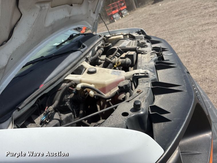 image for item OB9500 2017 Chevrolet Express 2500 van