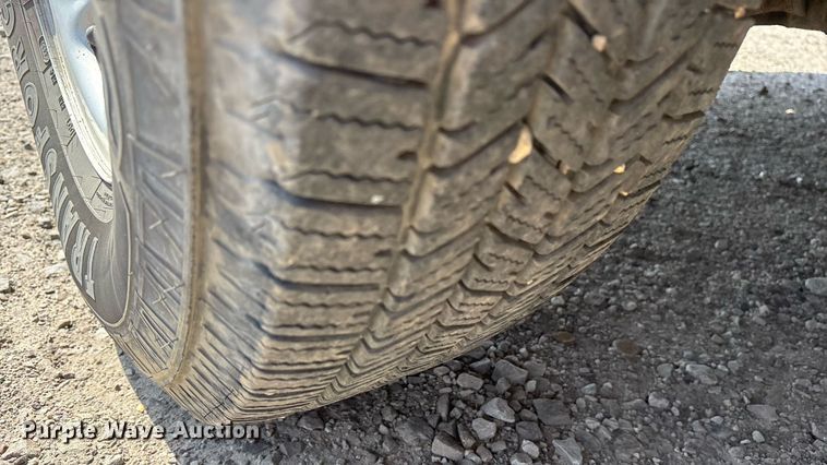 image for item OB9500 2017 Chevrolet Express 2500 van