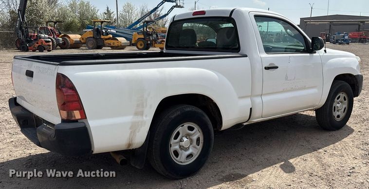 image for item OB9507 2014 Toyota Tacoma pickup truck