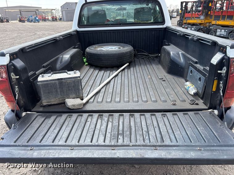 image for item OB9507 2014 Toyota Tacoma pickup truck