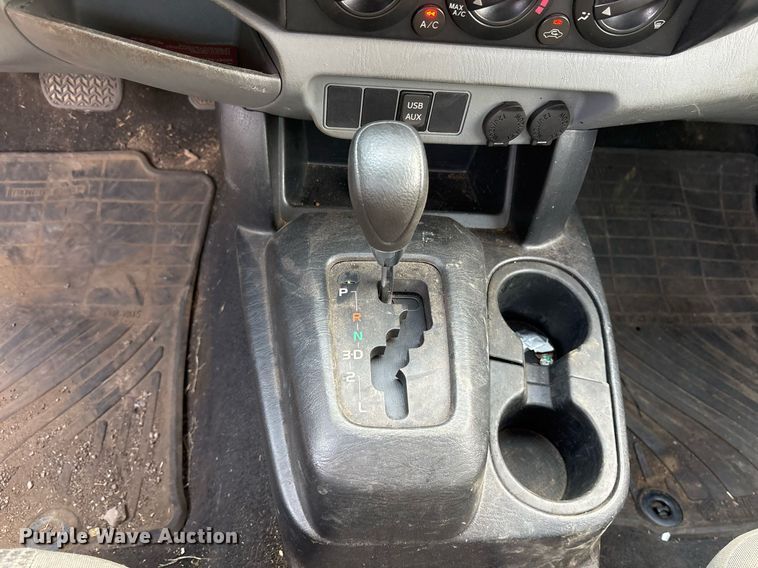 image for item OB9507 2014 Toyota Tacoma pickup truck