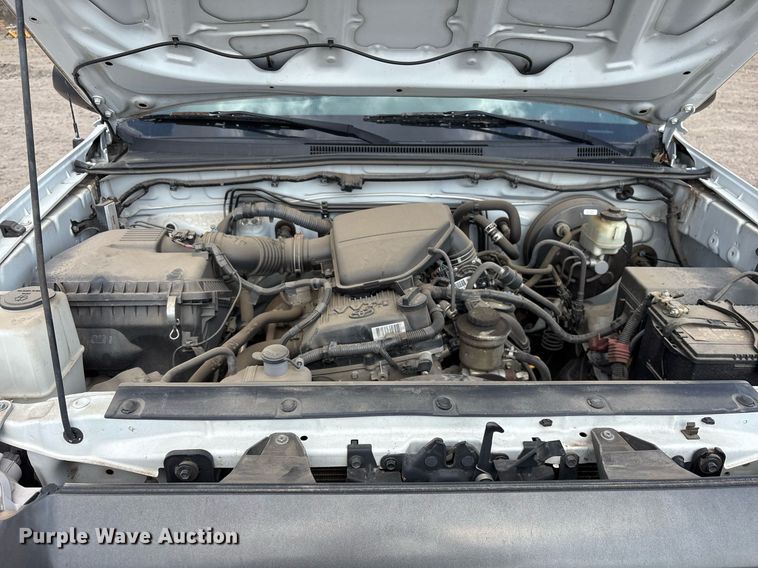 image for item OB9507 2014 Toyota Tacoma pickup truck