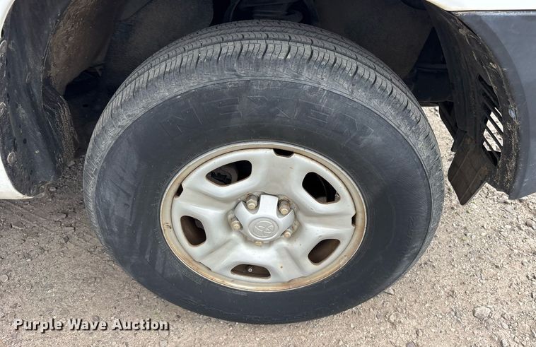 image for item OB9507 2014 Toyota Tacoma pickup truck