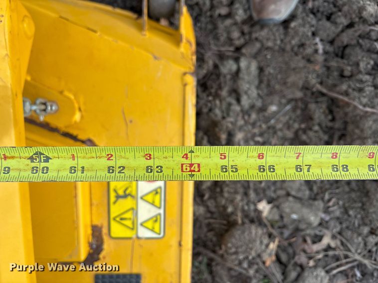 image for item OB9538 2018 Walker MH37I-16 ZTR lawn mower