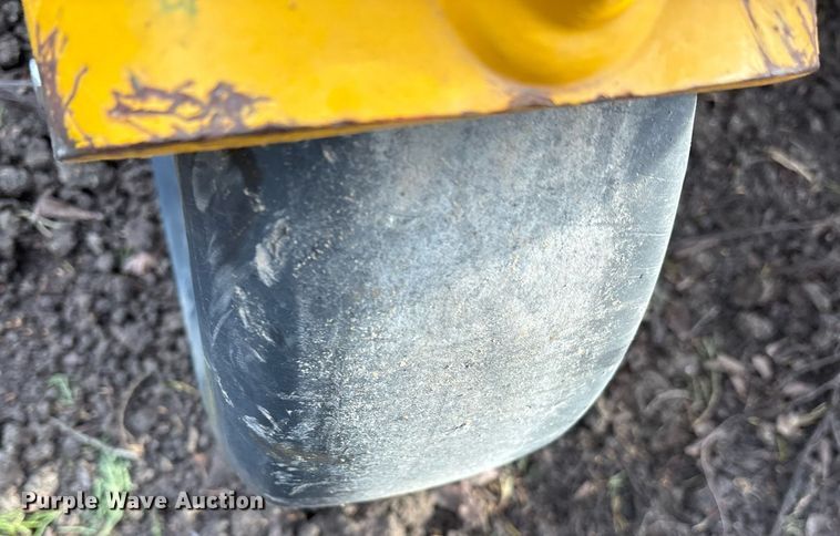 image for item OB9538 2018 Walker MH37I-16 ZTR lawn mower