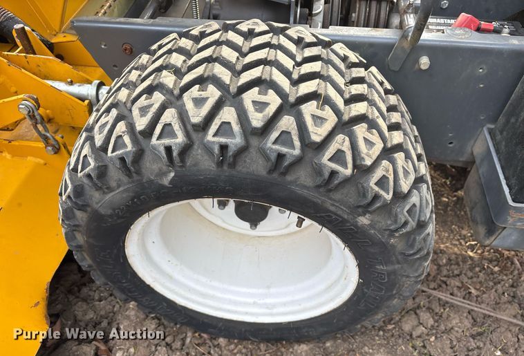 image for item OB9538 2018 Walker MH37I-16 ZTR lawn mower