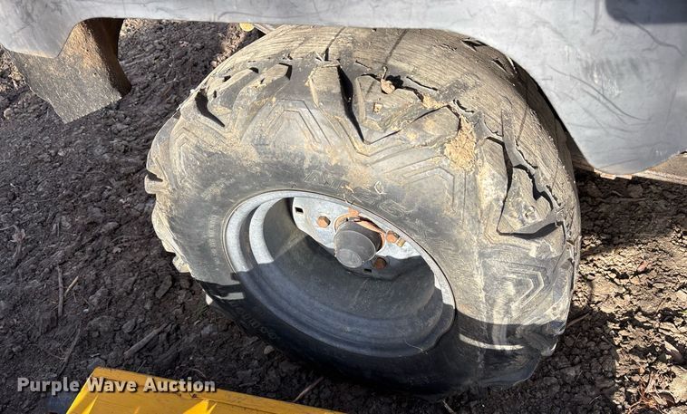 image for item OB9539 Kubota RTV900 utility vehicle