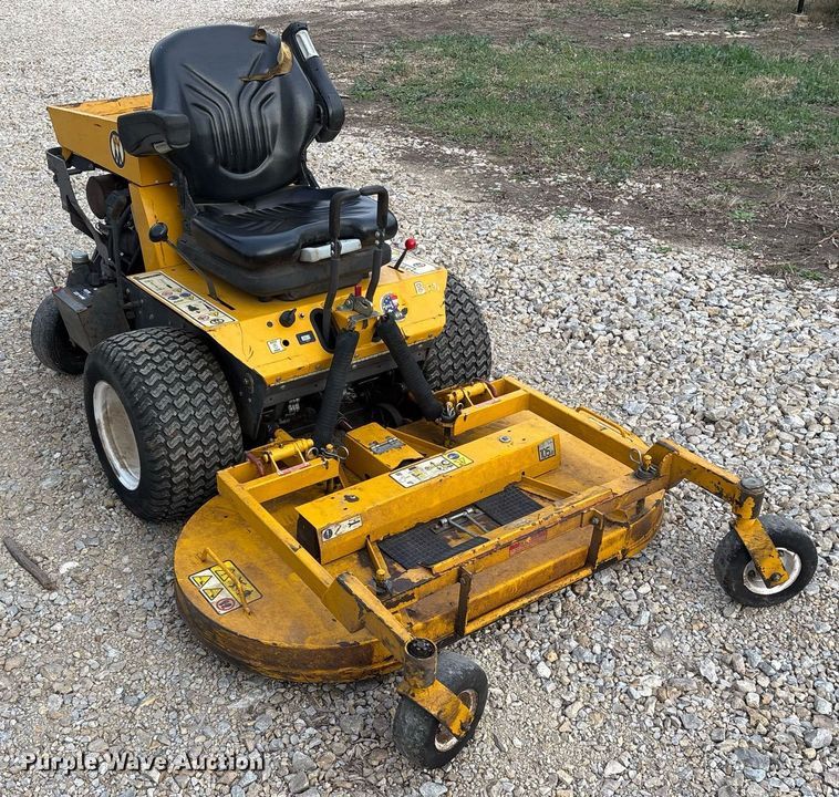 image for item OB9540 2017 Walker MB23I-17 ZTR lawn mower