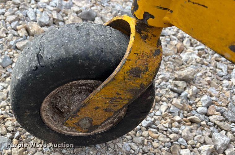 image for item OB9540 2017 Walker MB23I-17 ZTR lawn mower